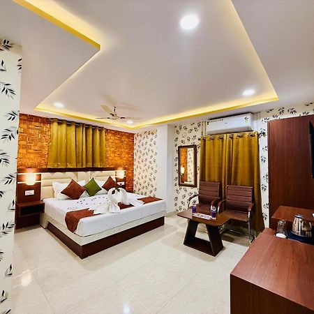 Hotel Golden Crystal Patna  Zewnętrze zdjęcie