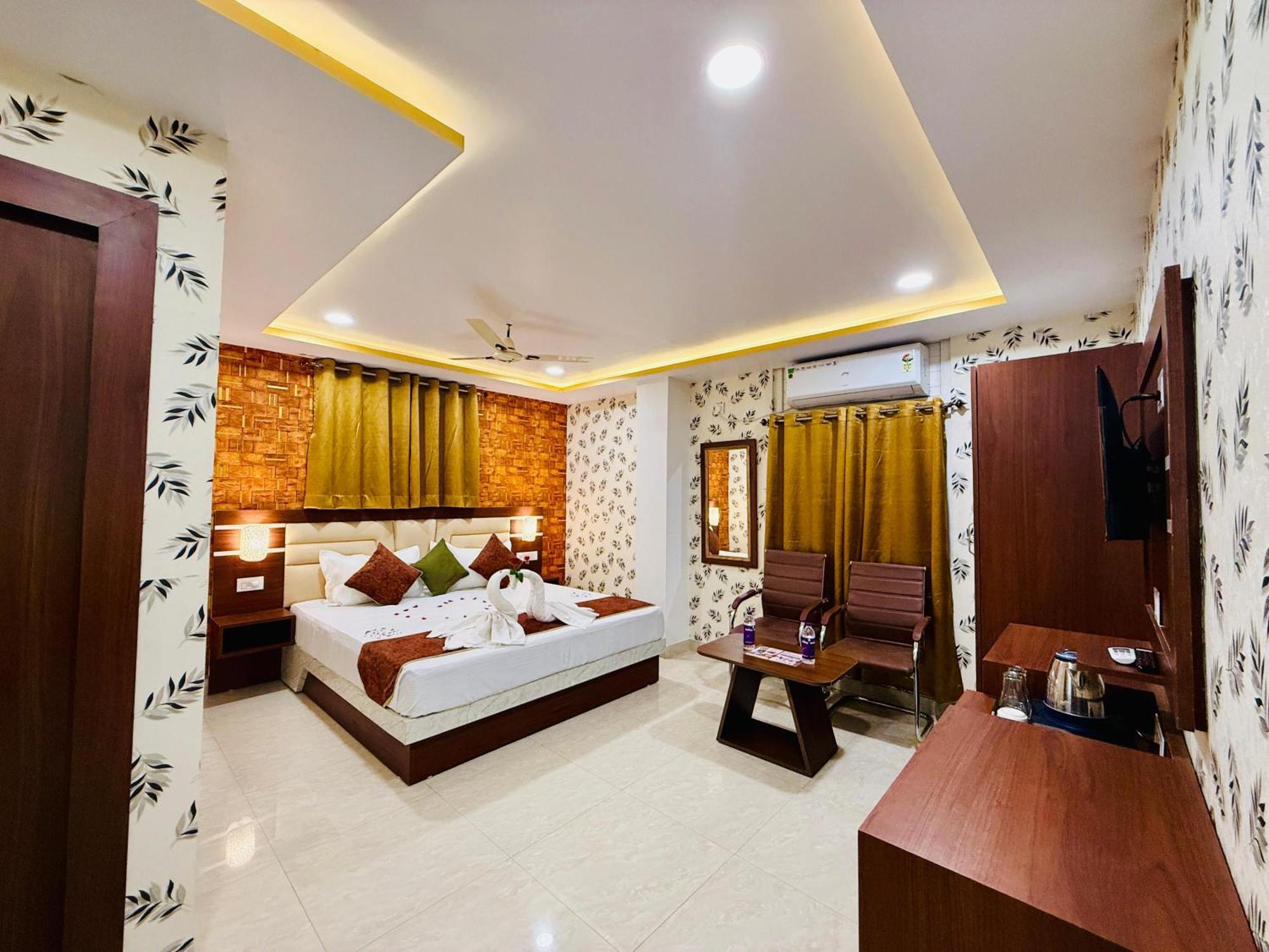 Hotel Golden Crystal Patna  Zewnętrze zdjęcie