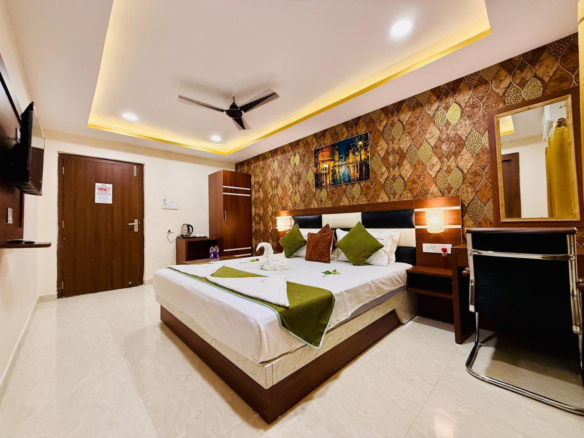 Hotel Golden Crystal Patna  Zewnętrze zdjęcie