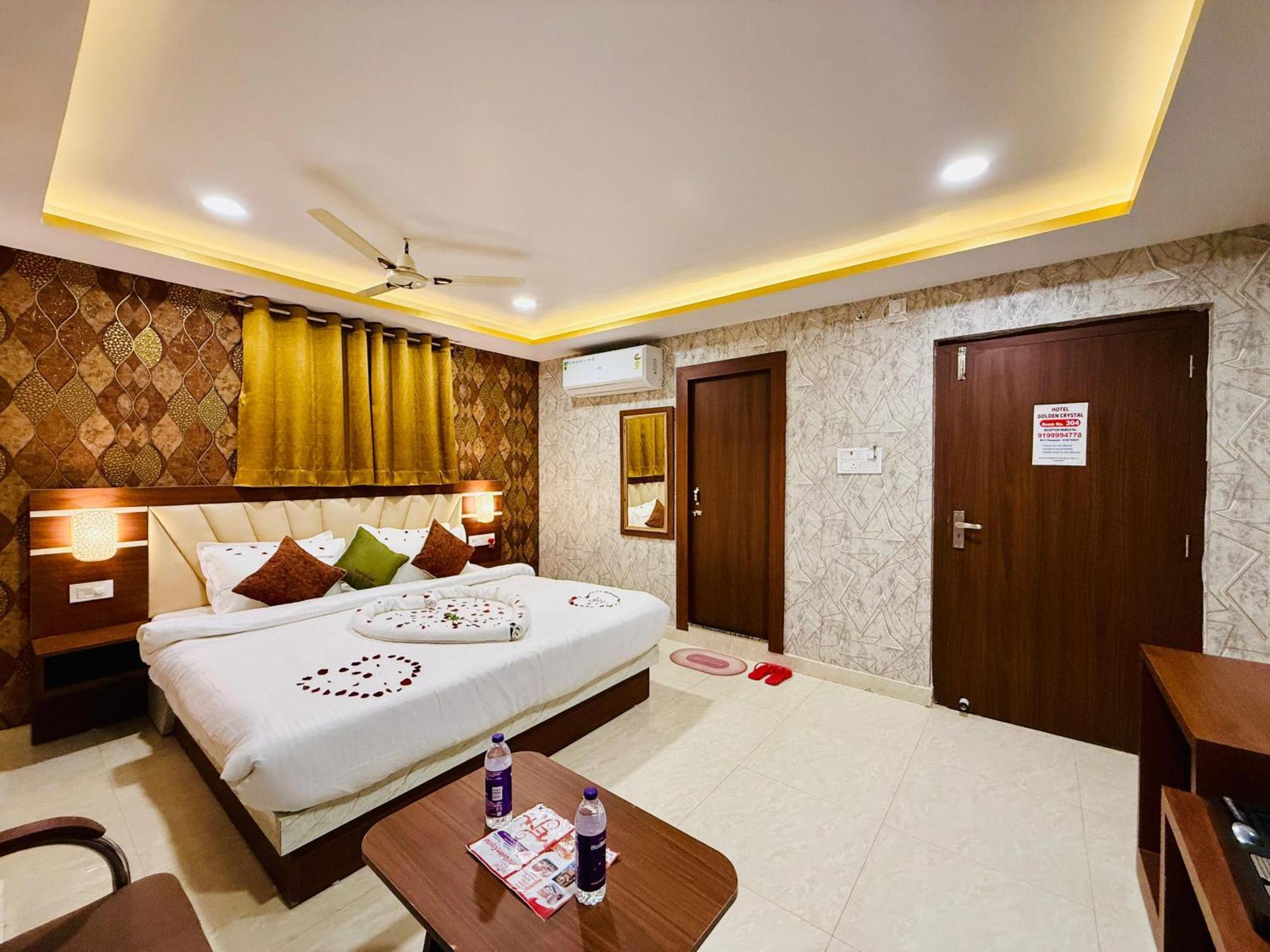 Hotel Golden Crystal Patna  Zewnętrze zdjęcie